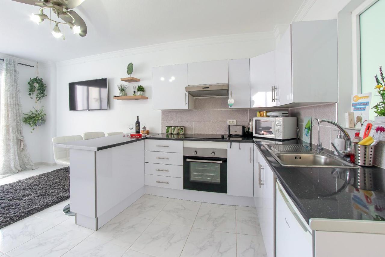 Gorgeous Los Diamantes Home Los Cristianos  Exterior foto